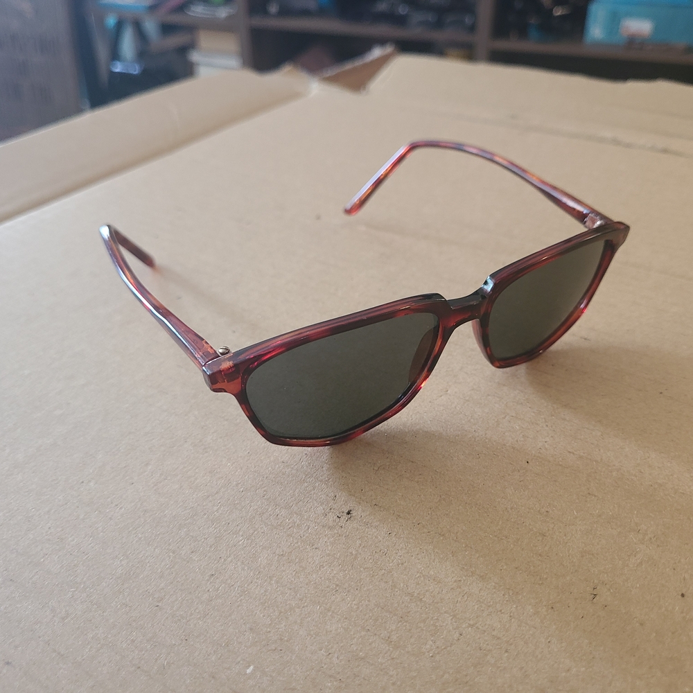 Red Tortoiseshell Sunglasses - image 2